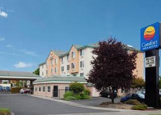 Hotel Comfort & Suites-portland Airport 3*