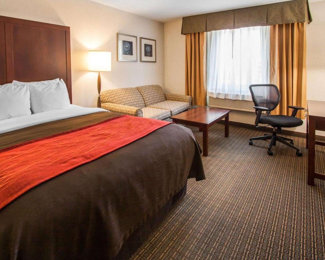 Comfort & Suites-portland Airport 3* Portland